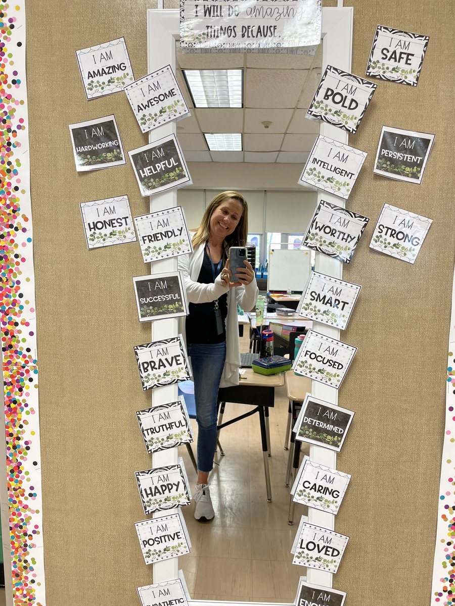 Kristen McHugh tweet media