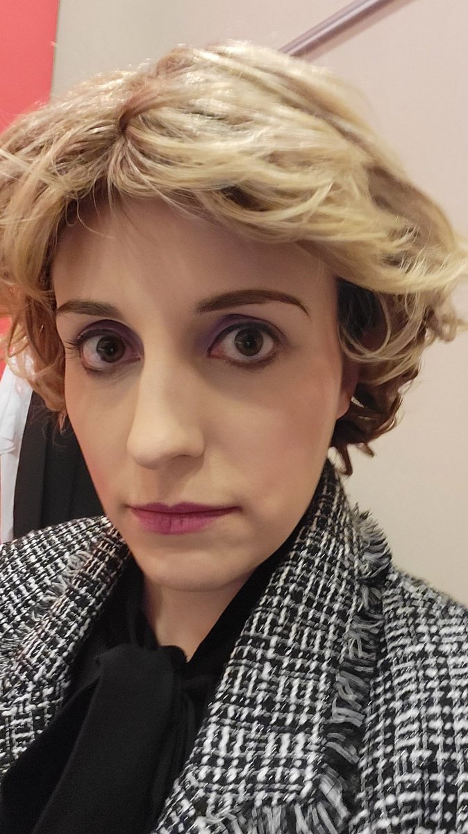 VickiGlover26's tweet photo. I have made it to #pityme and @radissonblu for our @comedy_dining show FAWLTY REVISITED! Will Sybil be able to rein in Basil? Come and find out! #radissonhotels #radissonblu #radissonbludurham #actorslife #comedydining #fawltytowersrevisited #fawltytowers https://t.co/TR5XCWSkQV