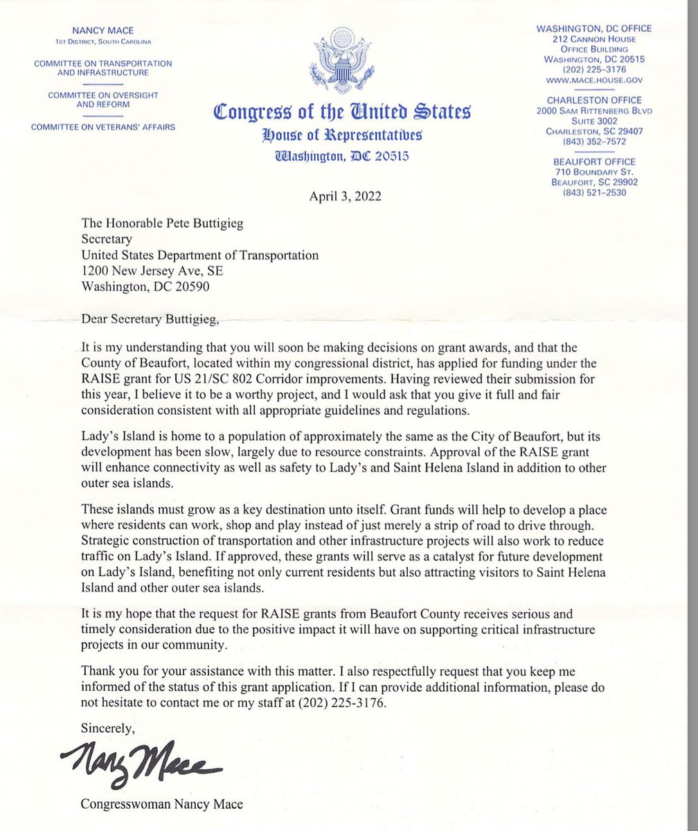 There are dozens of letters from Republicans who voted against the infrastructure bill lobbying the administration for money within it, but some didn't make the final cut of our article: here are two that didn't, from South Carolina Rep. Nancy Mace 
cnn.com/2022/10/07/pol…