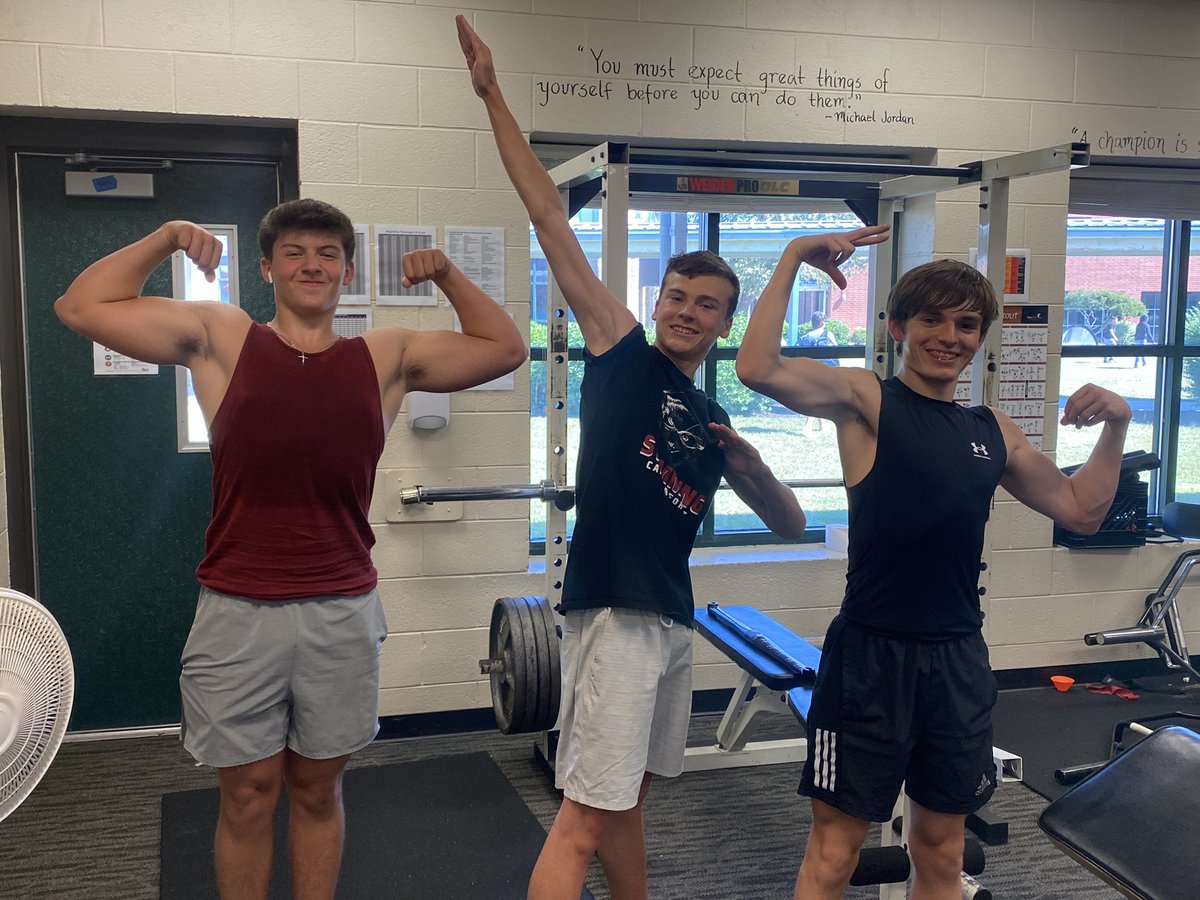 Working hard in Strength and Conditioning! #FlexFriday