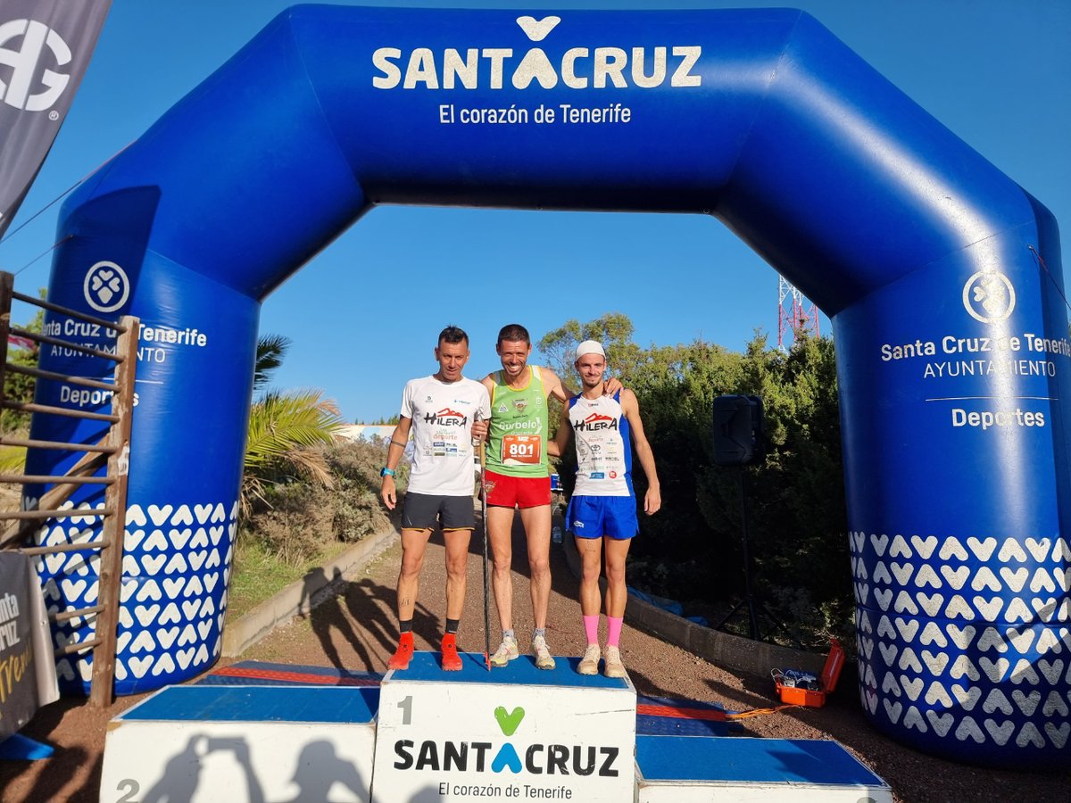 SCExtremeAnaga's tweet photo. ⏰ Impresionante primera #xtrmvertical de la #xtrm2022. Aquí tienes el podium masculino y femenino de la prueba.
🥇 RAÚL DÍAZ
🥈CARLOS HDEZ
🥉 AARÓN HDEZ
🥇 BEATRIZ LÓPEZ
🥈 LOURDES RGUEZ
🥉 YAIZA GLEZ
➕️👇
https://t.co/L89sZTaquF
#santacruzdetenerife #islascanarias https://t.co/1oGtAdOJbg