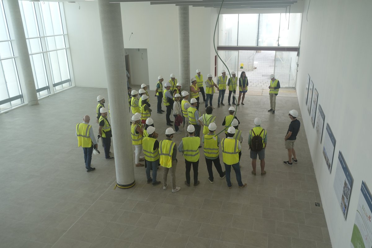 PortsdeBalears's tweet photo. ⚓️ La nova Estació Marítima del #Botafoc serà una realitat a finals de gener de 2023. Avui,👷🏼♀️👷🏼♀️ @COAIBALEARS i @caminsbalears han pogut visitar la recta final de les 🚧 obres. Gràcies per la visita! https://t.co/NsQIDmJZdD