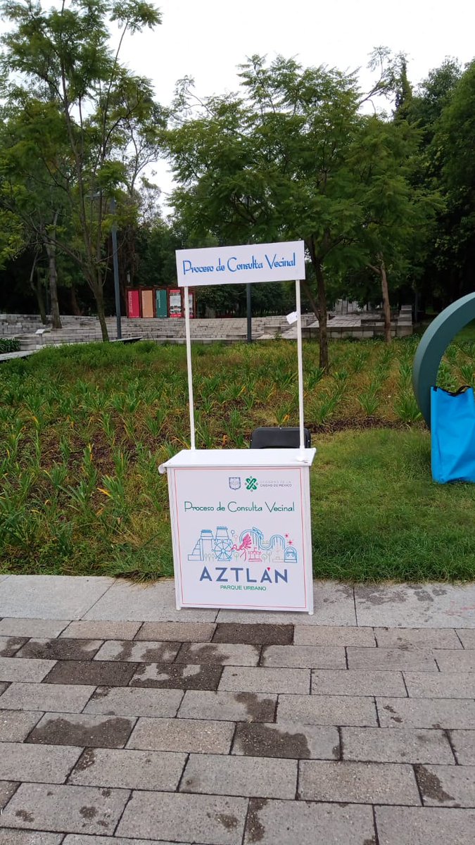 PCV_Aztlan's tweet photo. Calzada de los Compositores, Segunda Sección del Bosque de Chapultepec. https://t.co/DJm5Lzb5CQ