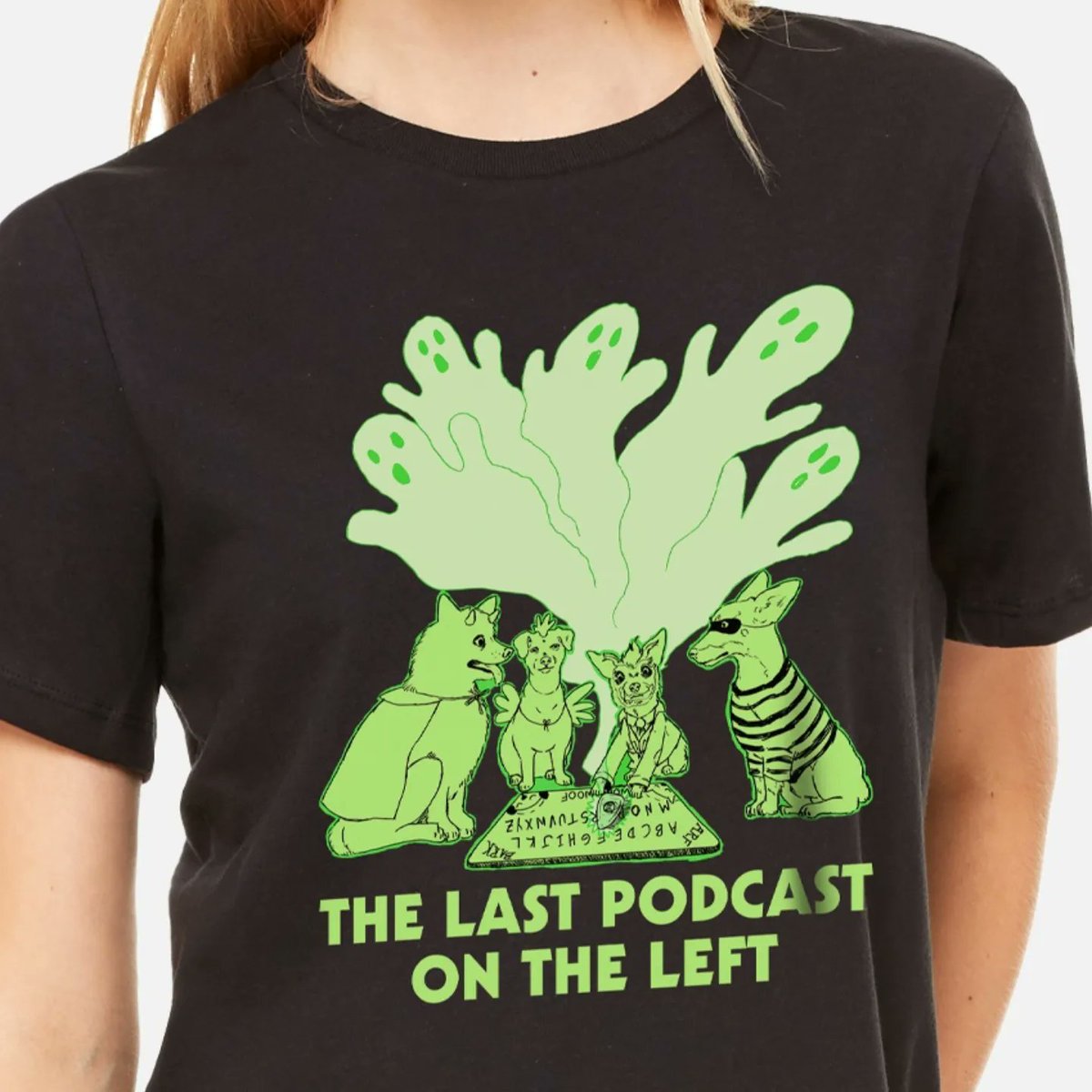 LPontheleft's tweet photo. Fan art shirt is back! This spooky one is courtesy of our special little guy @blodnas ! It's on sale for three weeks. Go, go! 
https://t.co/vbgFMqGGF7 https://t.co/ZfCtHQltrX