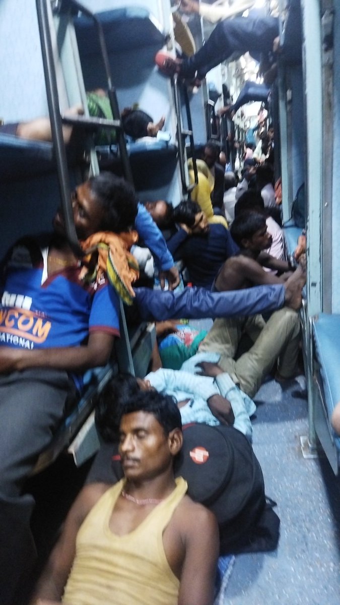 Amtv87's tweet photo. #IndianRailways @seemanchalexpress #northenrailway  struggling to sit on my confirm birth , this is the real status of so called VIKAS. PNR 6208390788 https://t.co/3JyK3zWjJA