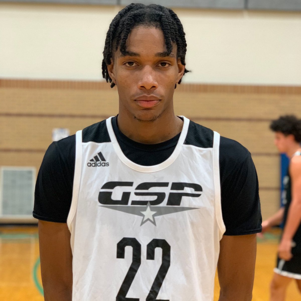 Scouting Notebook📓⏩ @greatwesterncl ‘23 Elijah Price flashed his versatility as a potential hybrid forward at the next level last night in Utah. Intriguing offensive upside. Currently involved: UCSB, UCR, Seattle U, Cal Baptist, Boston, USD, San Jose St, Colorado St, Boise St.