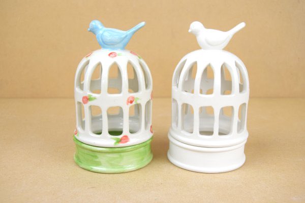 ClayStudioDorse's tweet photo. More new stock in this week. See what’s new in the New Arrivals section of the on-line Shop. https://t.co/Ja9Sw74bxK https://t.co/Pj8RcHk19h
