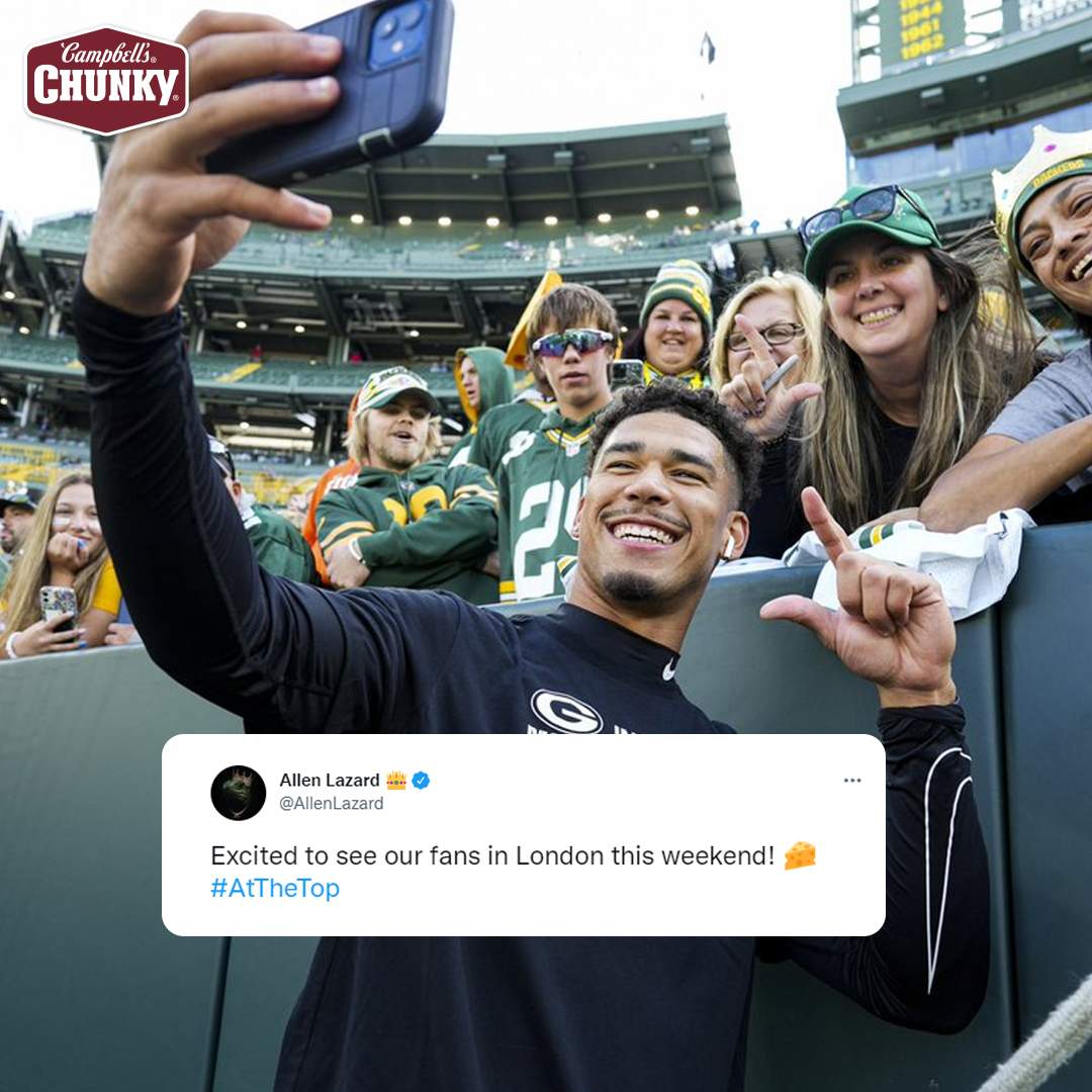 packers's tweet photo. London Week! 🇬🇧

#GoPackGo | #LunchtimeHalftime https://t.co/q1PwcoRBXg