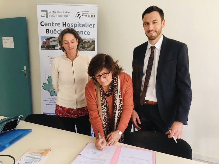 Partenariat solide avec le centre d'information sur les droits des femmes et des familles (CIDFF 05) 

Au cœur de notre protocole figure la prise en charge des victimes de violences conjugales.

Nos équipes du CHBD assurent un rôle d'information et d'orientation des victimes.