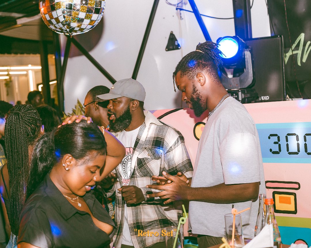 retroworldent's tweet photo. Retro Weekend Recap
This gbedu is a problem

#retroset #retrostyle #retroworld #accranightlife #saturdaynightlife https://t.co/DYRIsZBRG9