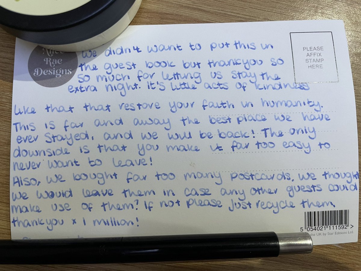 Obs I do this for the 💷, a girl’s gotta pay the mortgage and feed the kids right! But this is what makes my heart sing, making people happy ❤️#happiness #cornwall #Fridayfeeling