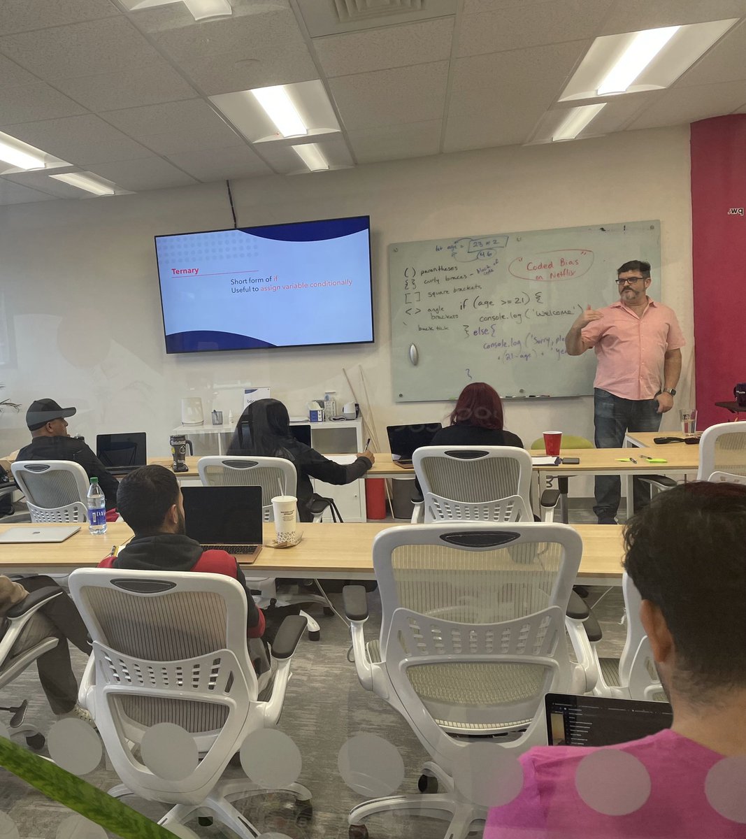 BocaCode's tweet photo. Our new cohort for the full-time software engineering course at Boca Code is in full swing! We could not be more excited to introduce you to this new group of future software engineers! https://t.co/aUYvzgpCVm