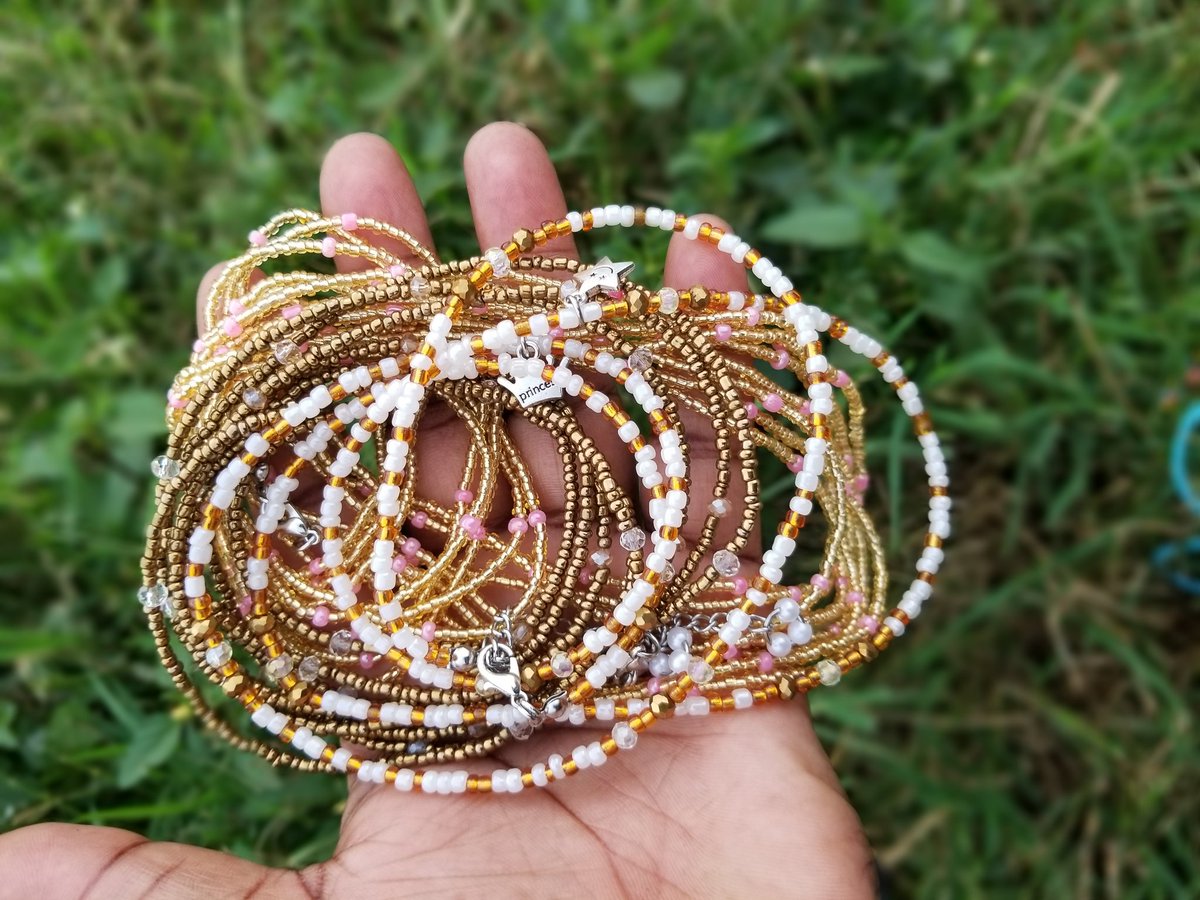 RobixParlour's tweet photo. Where do u get your waist beads from?
#africanwaistbeads #trending https://t.co/1pErATwYRg