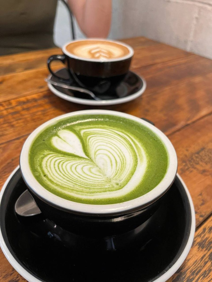 ssugendut's tweet photo. looks good, i love the matcha https://t.co/FcvvmIbnjm