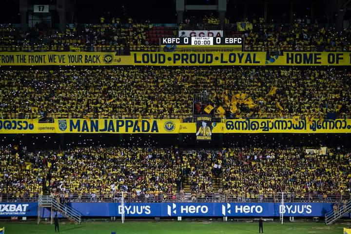 imAkil92's tweet photo. @KeralaBlasters ഒരു തകർപ്പൻ തുടക്കം 😍🔥 
3️⃣ goals and 3️⃣ points ✅

#KBFCEBFC #ഒന്നായിപോരാടാം #ഒന്നിച്ചൊന്നായിമുന്നേറാം #KBFC https://t.co/AE67RhnT0J