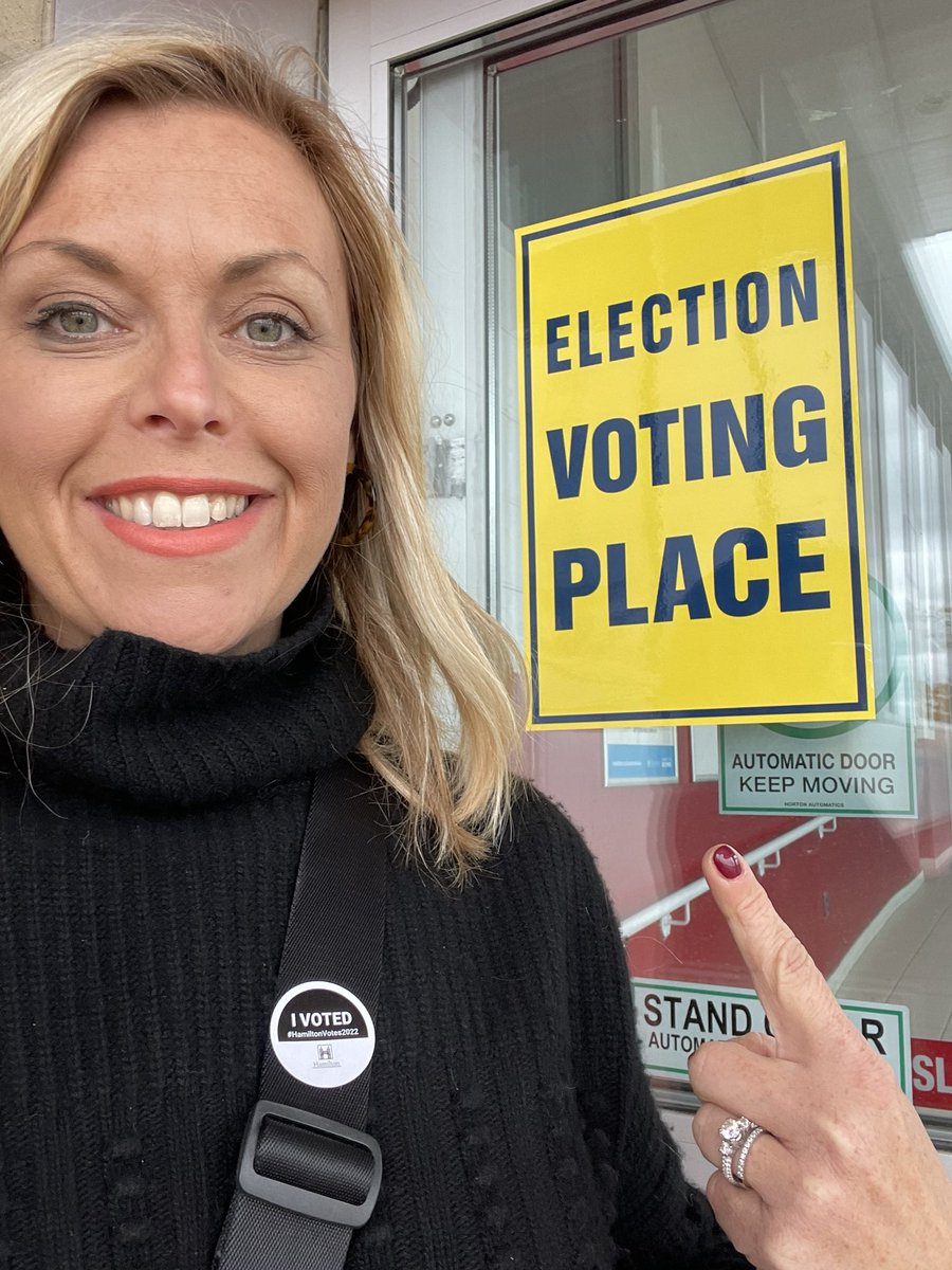 kyla_kumar's tweet photo. Took advantage of an afternoon off with @kiransvw to vote at our advance poll in Ward 14. Excited for change for my #HamOnt ward and my City. Now time to cheers for those @BlueJays #NoLineUps #AdvancePolls #MunicipalElection #Vote https://t.co/UXBsCJlp2J