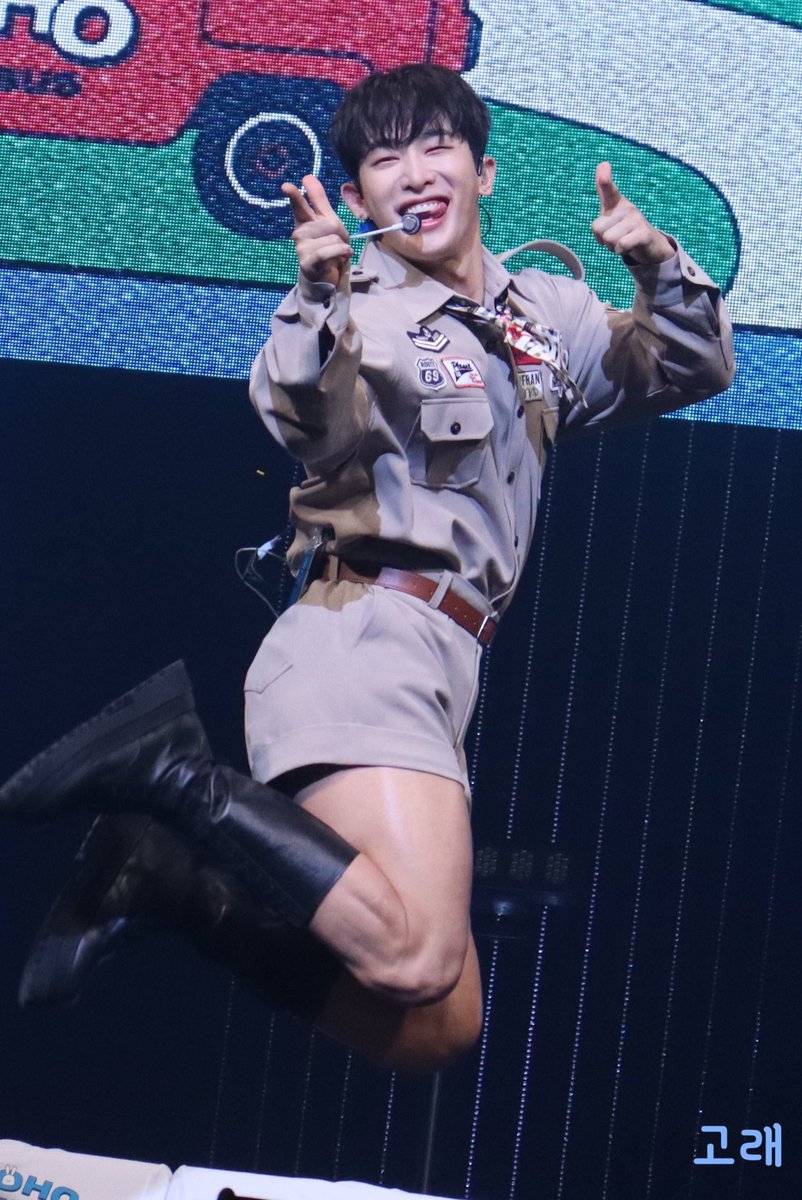 hourlywnh's tweet photo. ᙏ̤̫ #WONHO #원호 @official__wonho https://t.co/ks3MCtBQj4