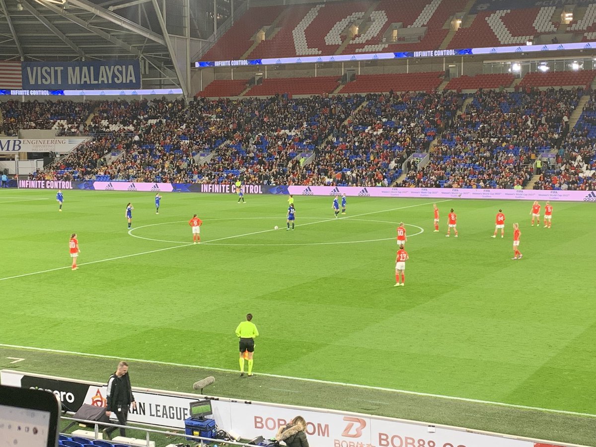 lookoutwales2's tweet photo. Taking away so many great and happy memories from the past five days alone, but there’ll always be more to come when I’m next around.
It really is a happy place of mine.
Nos da Caerdydd - a diolch.
#LovesTheDiff https://t.co/GNY5deNwjo