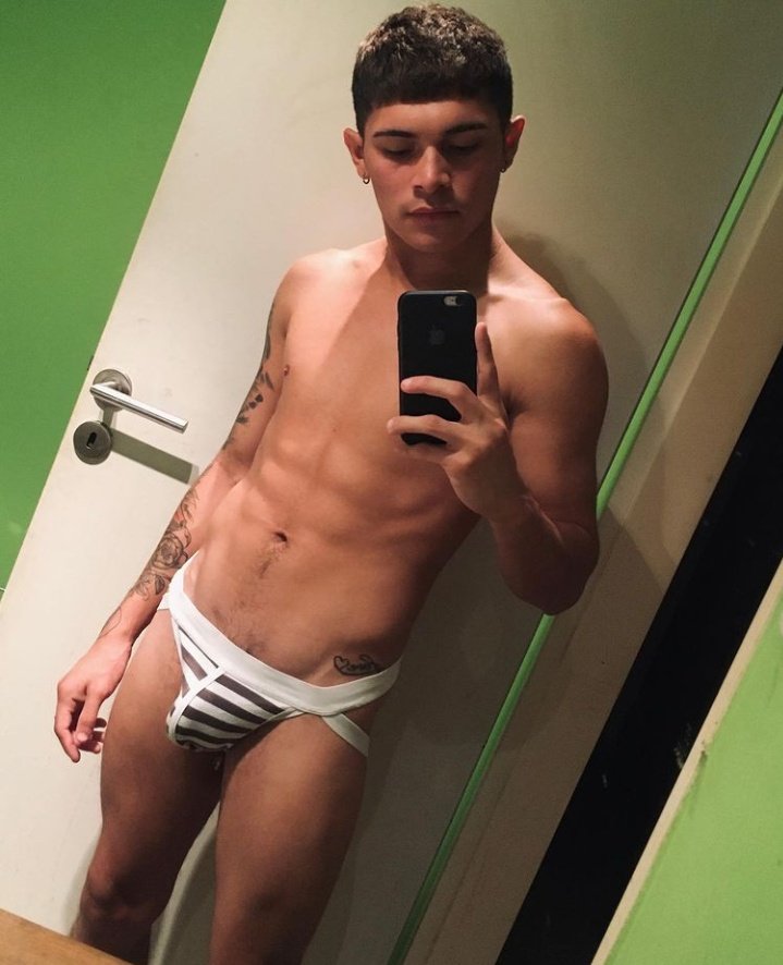 Amate tal y como eres, sin importar lo que piensen o digan 👏🏼