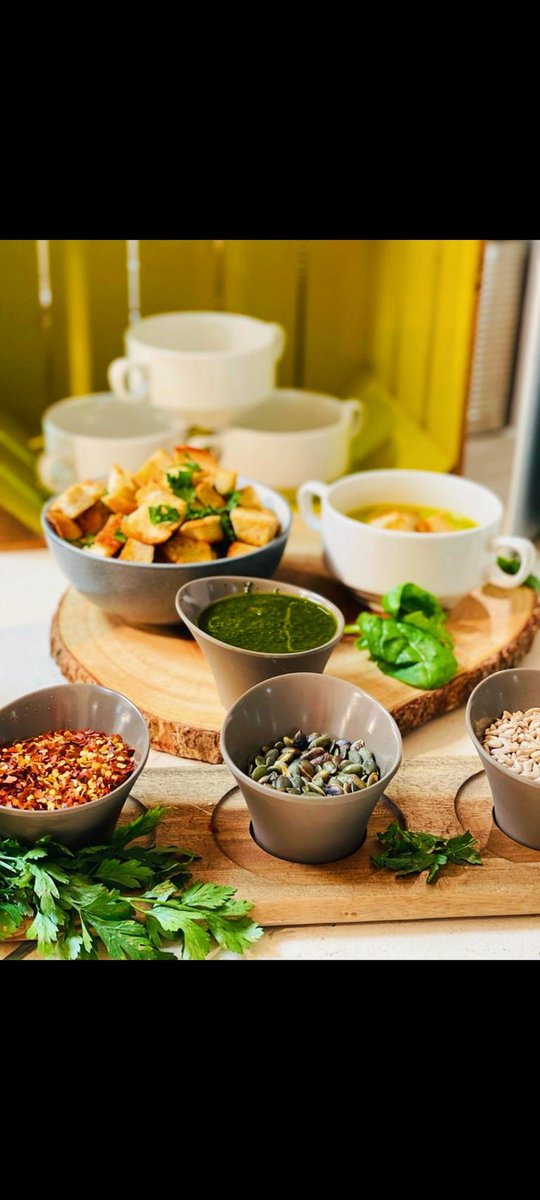 Holroyd Howe tweet media