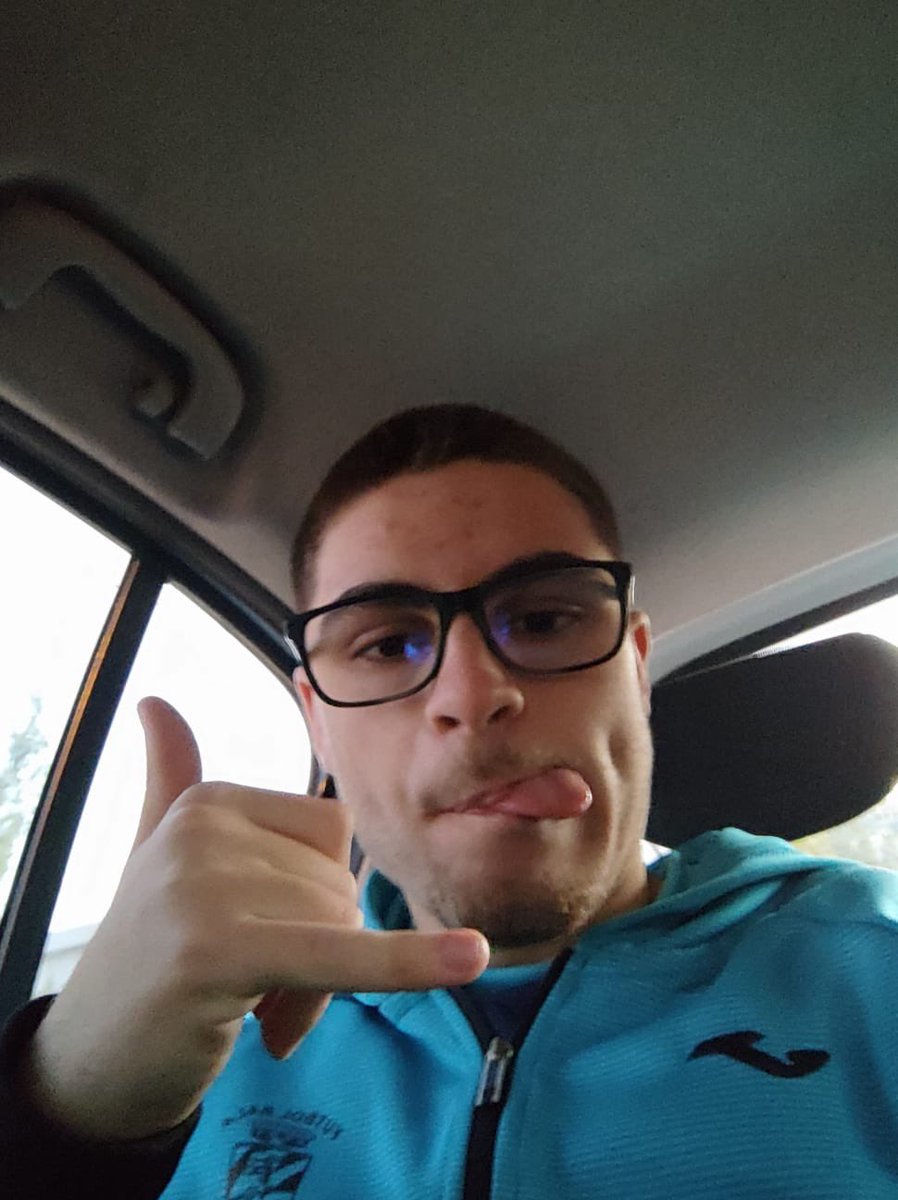 CFDaniRosell's tweet photo. Es viernes y el cuerpo lo sabe!!!
Buen fin de semana a todos y en especial al gran Dani Rosell! https://t.co/VFnSVFJ5IX