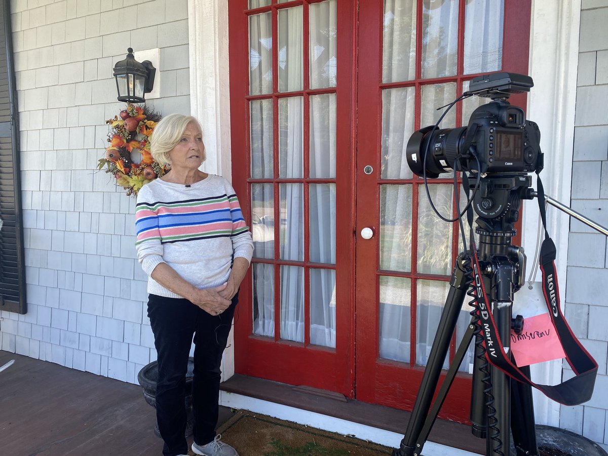 meganwillgoos's tweet photo. After three years @kpugliesemedia and I are back in Rhode Island with @kdanse23 interviewing Newport Mayor Jeanne-Marie Napolitano for our 26-minute documentary on climate change in Rhode Island! Stay tuned @RWUJour 🌊 https://t.co/YaNX9wz9Oa