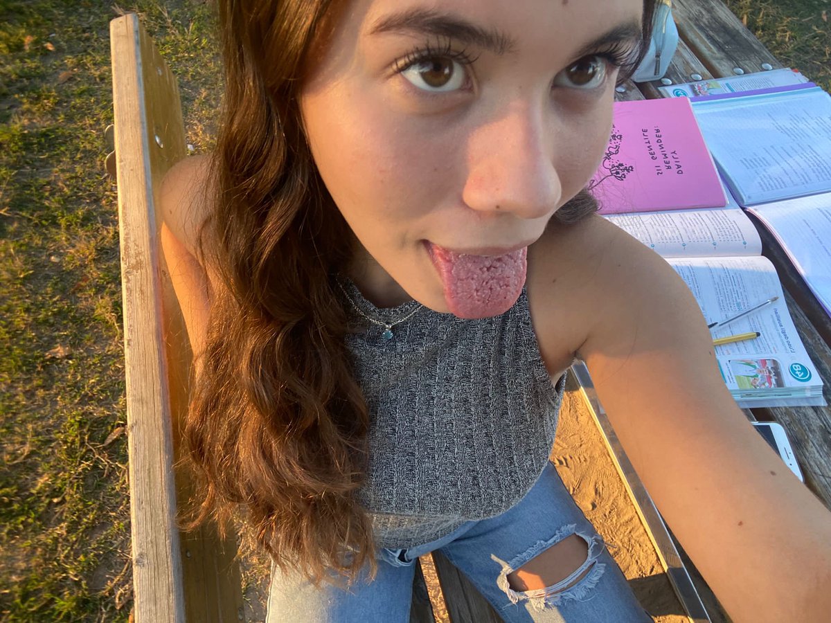 👅
