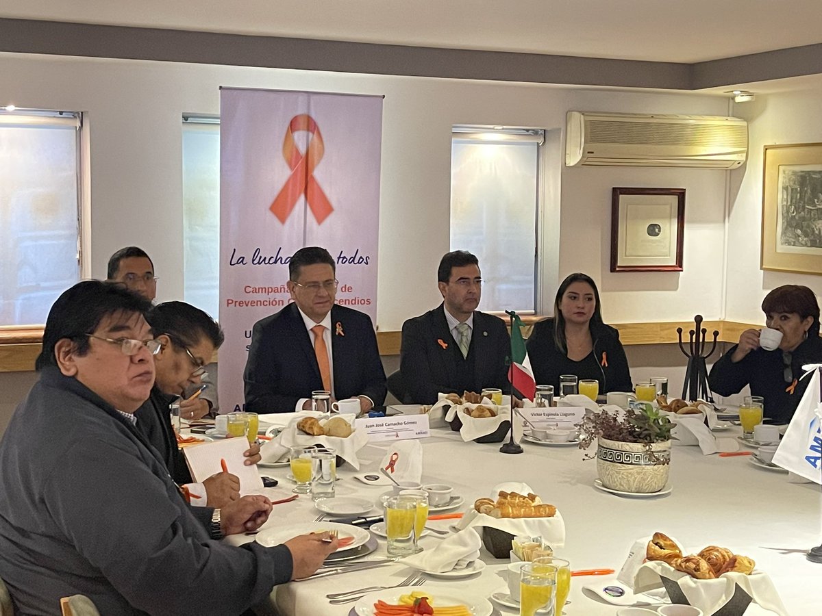 conapci's tweet photo. Cdmx, Rueda de prensa CONAPCI-AMRACI presentación del Dia Nacional de prevencion de incendios 8 de Octubre de cada año y que se institucionaliza a partir de este año como un recordatorio para Sensibilizar, Cocientizar de la necesidad de generar una cultura de Prevencion https://t.co/WVcuYQCBhl