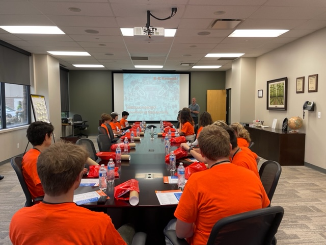 ReadySlcs's tweet image. South Lyon High School and South Lyon East High School students enjoyed participating in Oakland County Manufacturing Day. Thank you to Kawasaki Robotics for the wonderful day! #MfgOak #MfgDay22