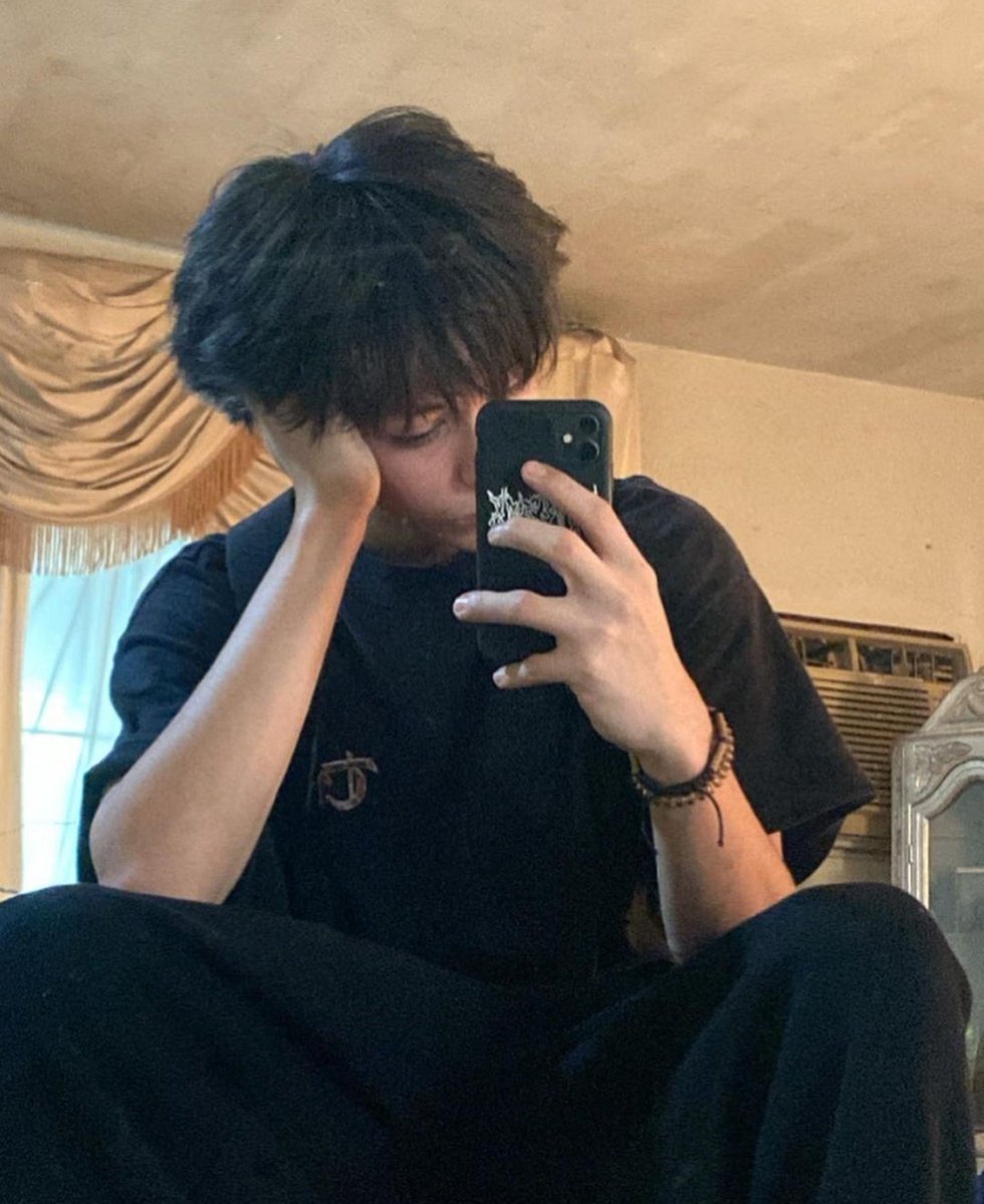 ㅤ
    🎧 SAKUSA KIYOOMI.  ꗃ ♡̶  11:11
    fav   nd   rt to be mutuals.
                       ``𓂃 ִֶָ     #hqrp.
ㅤ