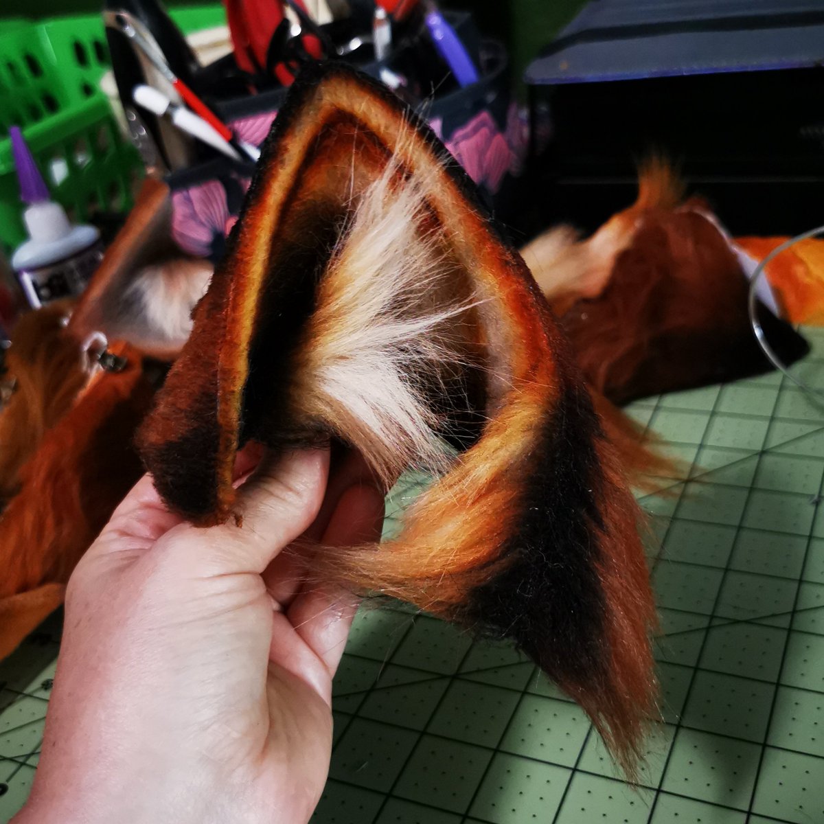 AnthroAesthetic's tweet photo. I'm putting 8 pairs of natural shades in my Etsy shop sometime tomorrow evening. They can be decorated for an additional fee. If you want to snag it before I put in in my shop, send me a message. More pics in comments https://t.co/JFFTZsaQ9S