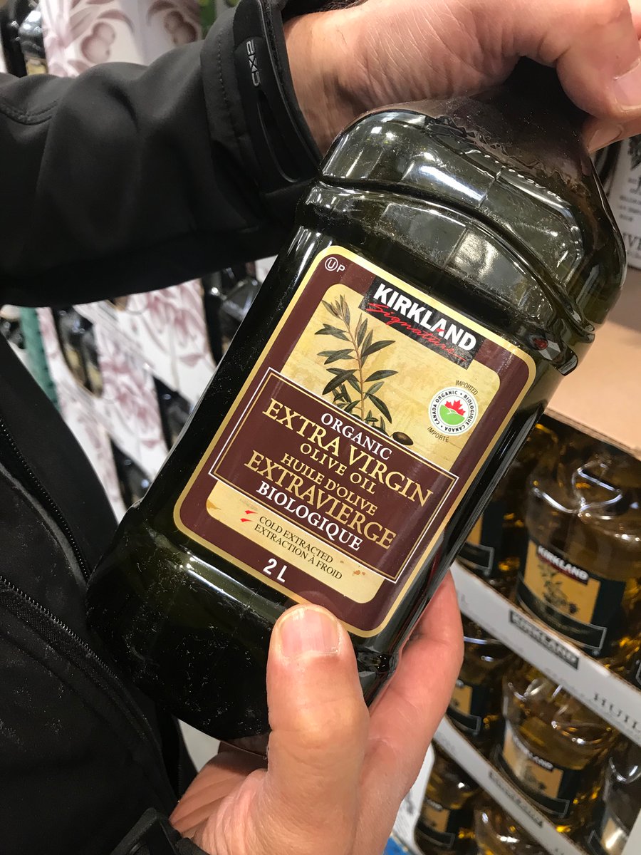 celfaz's tweet photo. Meditates upon the quality of Costco olive oil (verdict: not good)(2:28 pm). https://t.co/z6f2R9VJRp