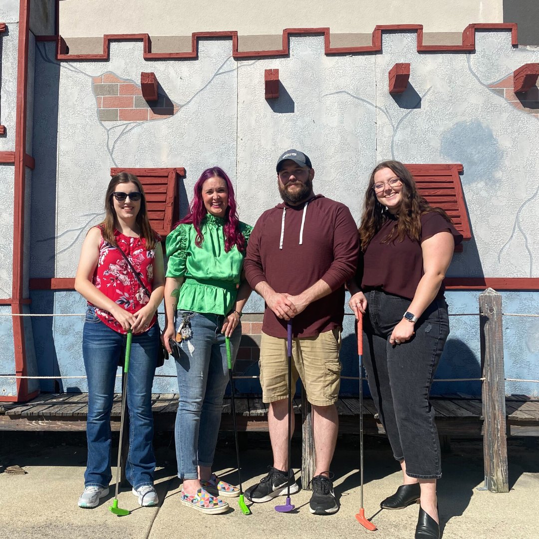 SapphireStrat's tweet photo. We had so much fun last week at our team retreat! Jenn treated the team to professional headshots, a delicious lunch, and a mini-golf competition. Prizes were won, fun was had, and memories were made! ⛳💎 #maythecoursebewithyou https://t.co/uTelfgL94F