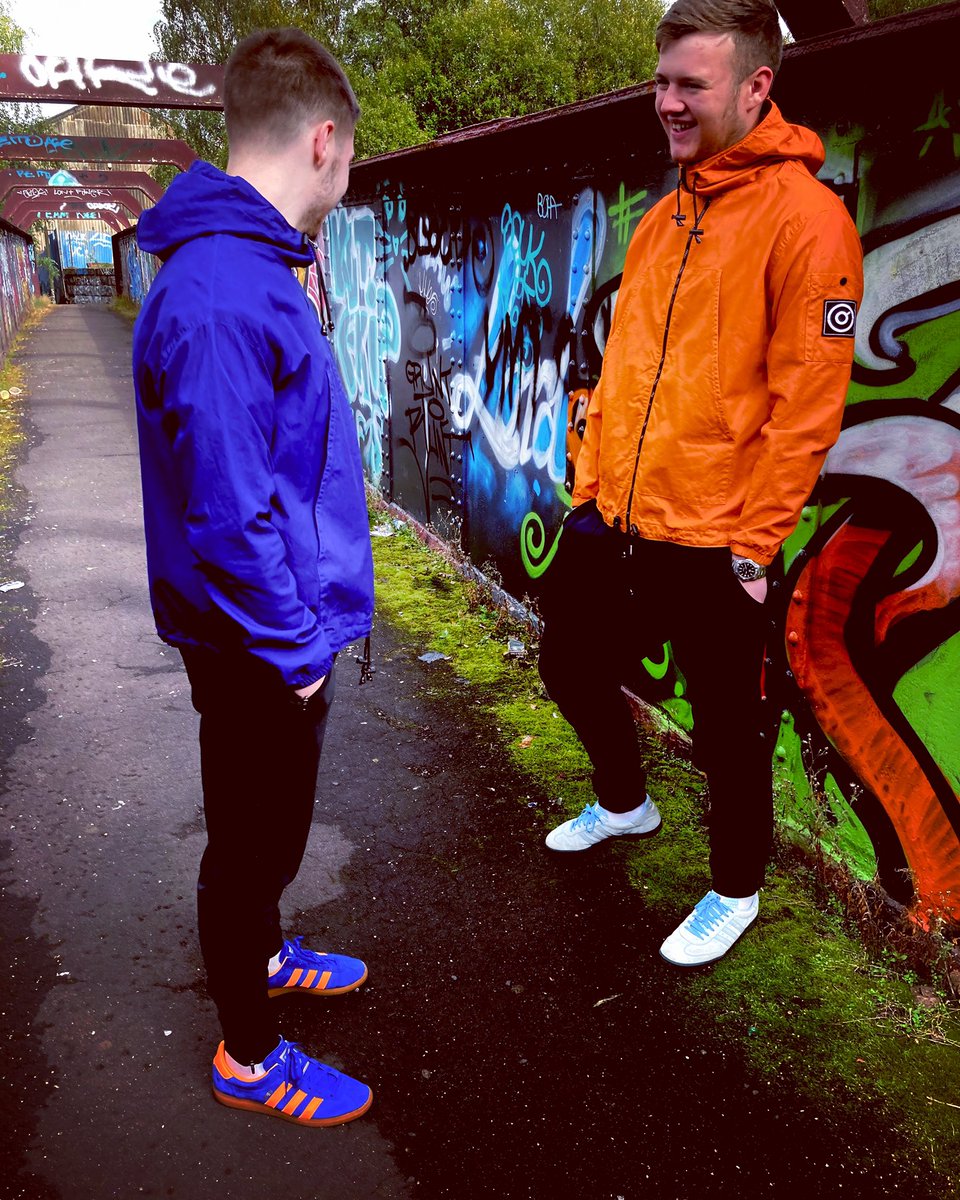 seamjunkies's tweet photo. Item no. D-21 in Midnight Blue & Rust Orange. Handcrafted, Hand Garment Dyed, Engineered in Scotland #outerwear #menswear #orange #blue #motherwell #secretbridge #photography #graffiti https://t.co/DNfHfHG5oL