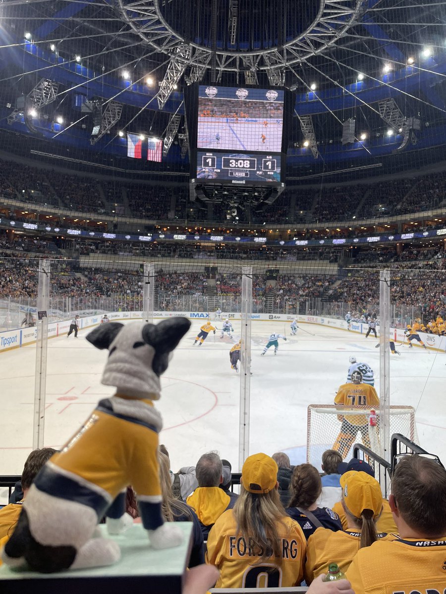 PredsFoundation's tweet photo. SMASH is here and is cheering on his boys! 📣 Go Preds! 

@PredsNHLPup | @PredsNHL | #NHLGlobalSeries | @NHL https://t.co/cAPT24B1e9