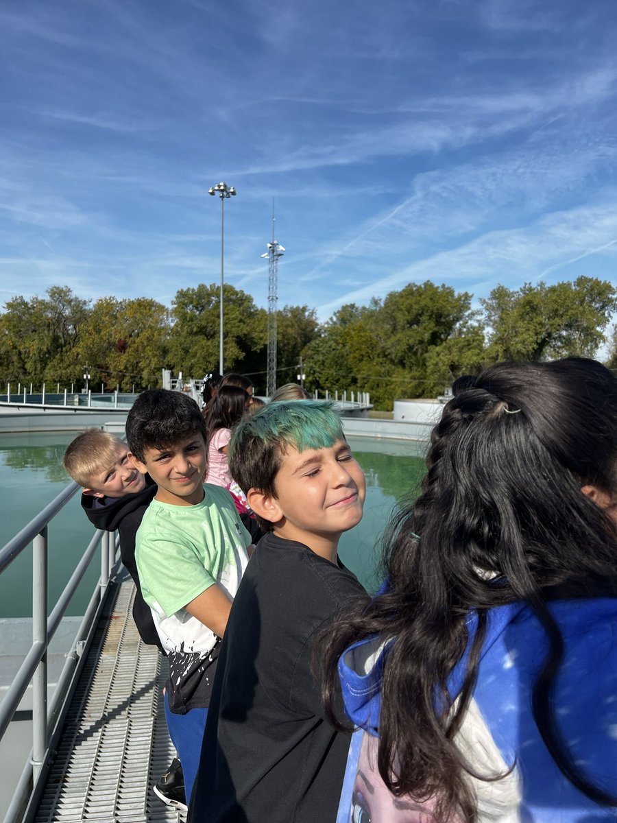 ms_enright's tweet image. We had a great time on our first field trip this week to the Water Treatment Plant. Then, we got to end our week with Officer Gillihan visiting! #ISDstrong #ISD5thgrade #3tepride