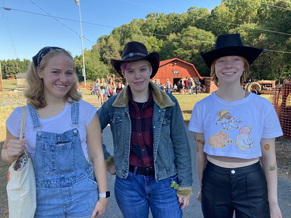 OrangeCountySchools (@orangecoschools) on Twitter photo Every day at <a href="/OrangeHS_NC/">Orange High School</a> could be #AgDay in the best way… Thanks <a href="/ohs_ncffa/">Orange FFA</a> for hosting an amazing display of student learning & commitment! <a href="/NCFFA/">North Carolina FFA</a> #OCSInspires Every day at <a href="/OrangeHS_NC/">Orange High School</a> could be #AgDay in the best way… Thanks <a href="/ohs_ncffa/">Orange FFA</a> for hosting an amazing display of student learning & commitment! <a href="/NCFFA/">North Carolina FFA</a> #OCSInspires