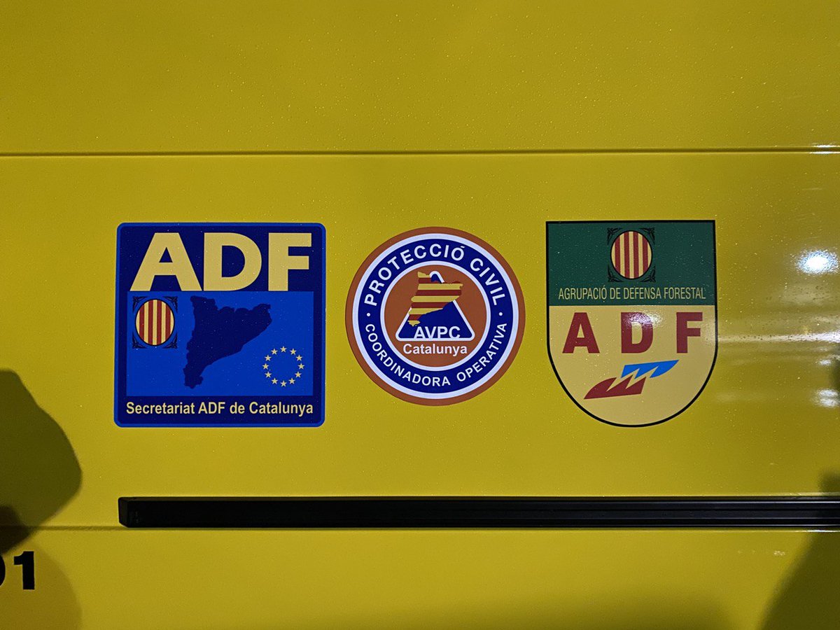 sfadfcat's tweet photo. 🟡 Primera reunió entre el @sfadfcat i la @Coordinadora_AV per establir un conveni de col·laboració de les #adfcat i #ProteccioCivil de #Catalunya per millorar la coordinació territorial del voluntariat. #SomTerritori https://t.co/y1WfQP1QuA