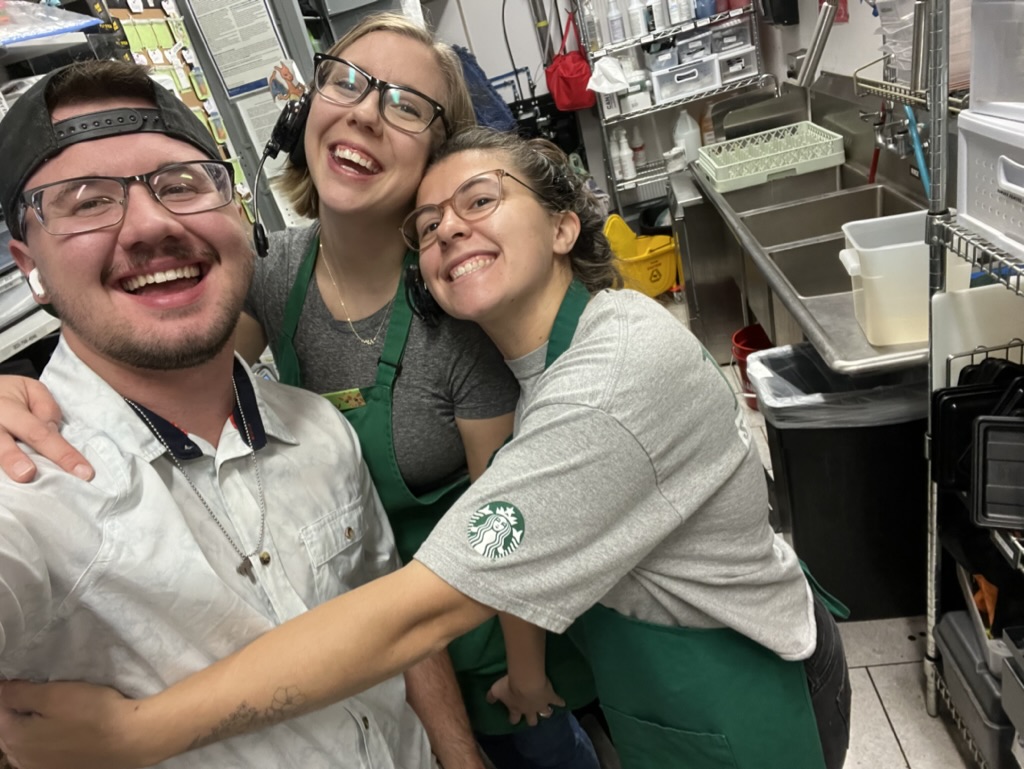 wefaceit2gether's tweet image. We&apos;re thrilled to announce we&apos;ve again been selected for a @Starbucks Foundation Neighborhood Grant! Thank you to Starbucks partners (Store 29222🙌 ) and #TheStarbucksFoundation for recognizing and supporting our impact in the community. #solvingaddiction