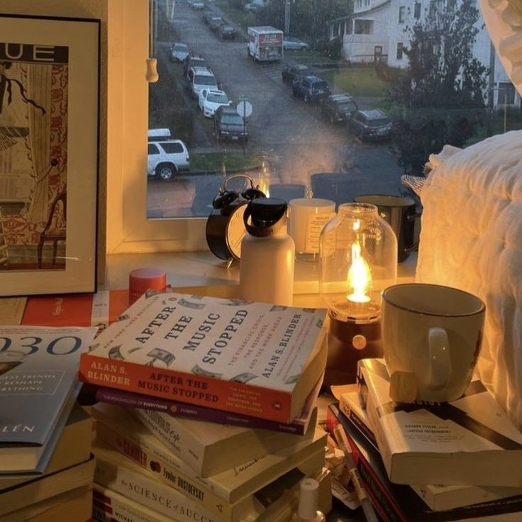 typicalrue's tweet image. looking for moots and people to interact with!!! 

#lifetwt #studytwt #musictwt #booktwt #moots #lookingformoots 

labyrinth, lana, old money aesthetic, study gcs, book gcs, study motivation