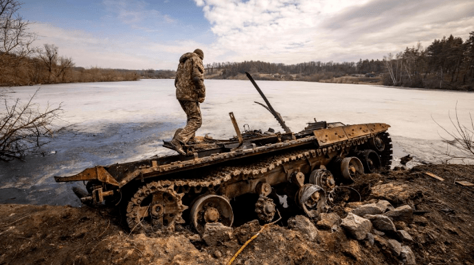 europeanMedia24's tweet photo. UKRAINSKA PRAVDA – FRIDAY, 7 OCTOBER 2022, 04:11
The Armed Forces of #Ukraine destroyed 18 Russian howitzers and an Iranian-made M...
🔗 https://t.co/wtgfiNESip
#Bashtanka #Beryslav #Kakhovka #Kherson #Mykolaiv #Russia #BBCBreaking https://t.co/0OJPMjUC8e