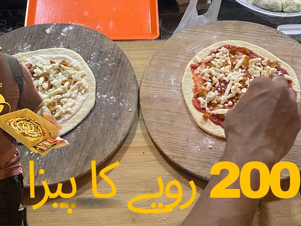 asimaltaf's tweet photo. Creamy Pizza and Fajita Pizza For 200 rupees each. It is a roadside Pizza Stall by the name of Tandoori Pizza.
https://t.co/JfjGKjPJNy
#streetfood #cheappizza #asimaltaffoodreview #karachistreetfood #creamypizza #smallpizza #streetfood #roadsidefood #pizzatime #pizzalovers https://t.co/W4BCbow48E