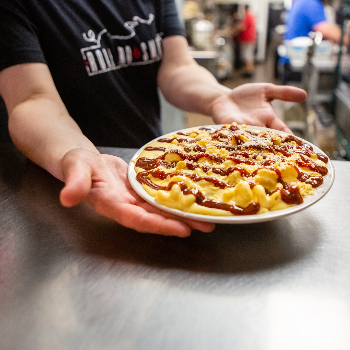 rsbbque's tweet image. Grabbing a bite to eat is a breeze with our wonderful team helping out! Swing by and let us show you how great a meal at Rolling Smoke Barbeque can be.