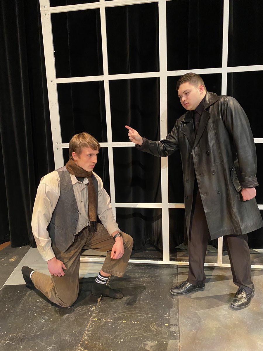 NeenahSchools's tweet photo. Join us for the opening night of our fall musical "Anastasia" tonight at 7 pm in Pickard Auditorium! Tickets are available at the door. Adults are $10 and students/seniors are $8. 

Additional shows are Thursday-Saturday at 7 pm and Sunday at 2 pm. https://t.co/OpdoHVNZ8a