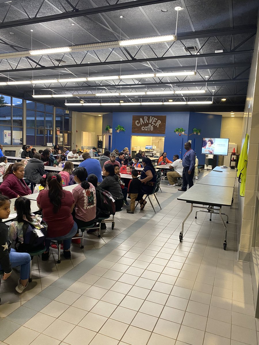 CarverPrimary's tweet photo. Carver welcomes back All Pro Dads! We had an amazing turnout out last Friday. Keep an eye out for next month’s invite as we hope to see you all again. https://t.co/FNPR5qdMIY