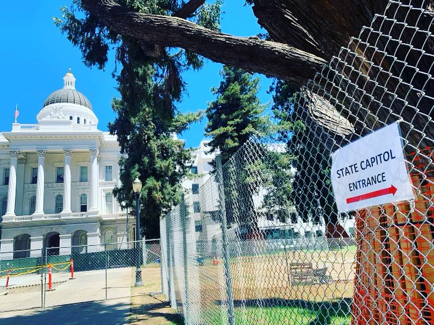 California State Capitol Building tweet media