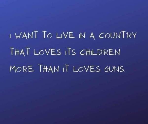 jilevin's tweet photo. This gun fetishism has got to stop! https://t.co/qSHlNWYzkq