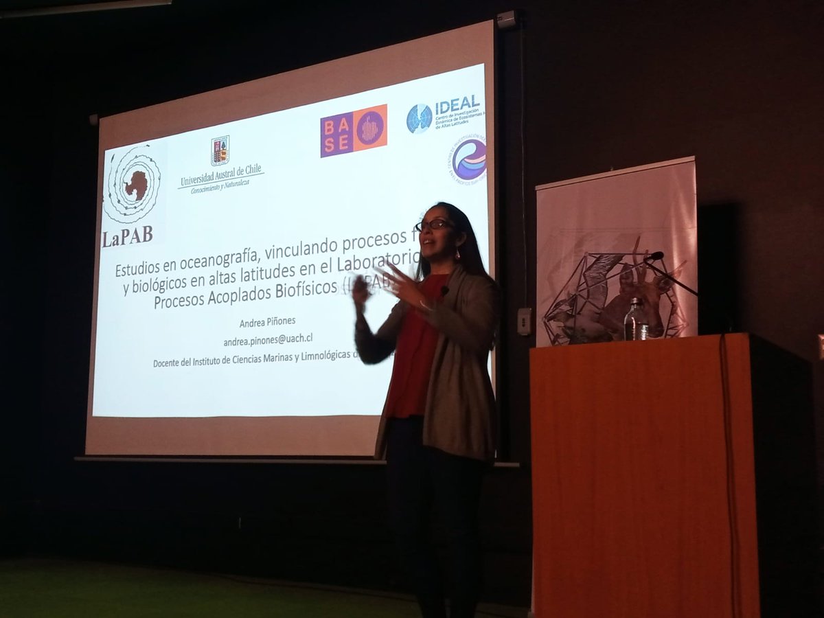 Nuestra investigadora <a href="/MilenioBASE/">Instituto Milenio BASE</a> <a href="/CentroIDEAL_CL/">Centro IDEAL</a>,  Dra. Andrea Piñones, fue invitada por la <a href="/UAustraldeChile/">Universidad Austral de Chile</a> al Congreso de Estudiantes de Biología 🌊 donde se refirió al trabajo desarrollado en el Laboratorio de Procesos Acoplados Biofísicos (LaPAB) <a href="/ICML_UACh/">ICML</a>