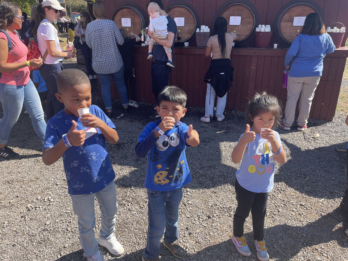 Bucknell Elementary tweet media