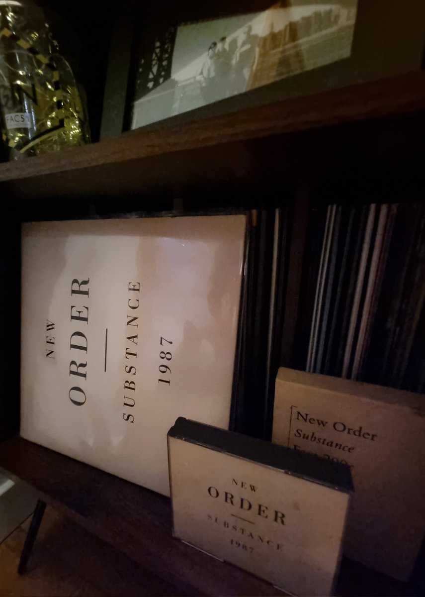 Willo_1969's tweet photo. Finally picked up a 1st pressing of @neworder 's Substance in decent nick to add to the well worn cassettes & CDs. Perfect Fri night tunes #NewOrder #Substance #Substance1987 #vinyl #vinylrecords #Fac200 #FactoryRecords https://t.co/oLi8lca1jq